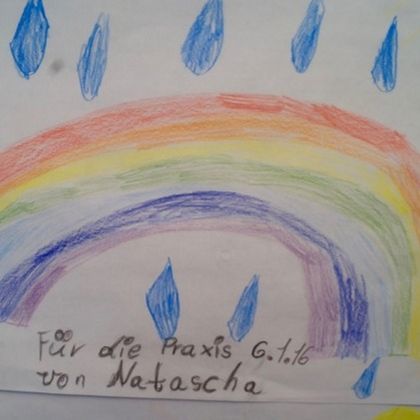 Kinderzeichnung Regenbogen